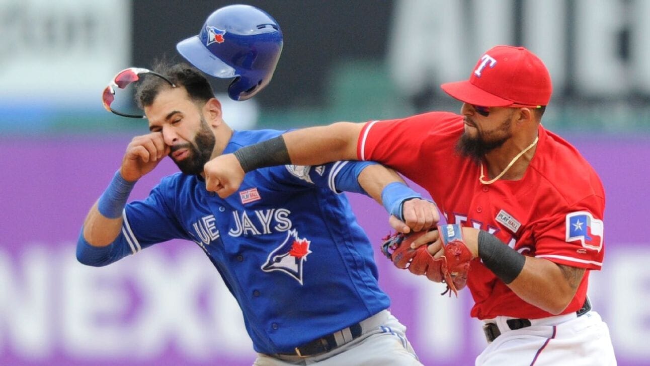 Rougned Odor punching Jose Bautista