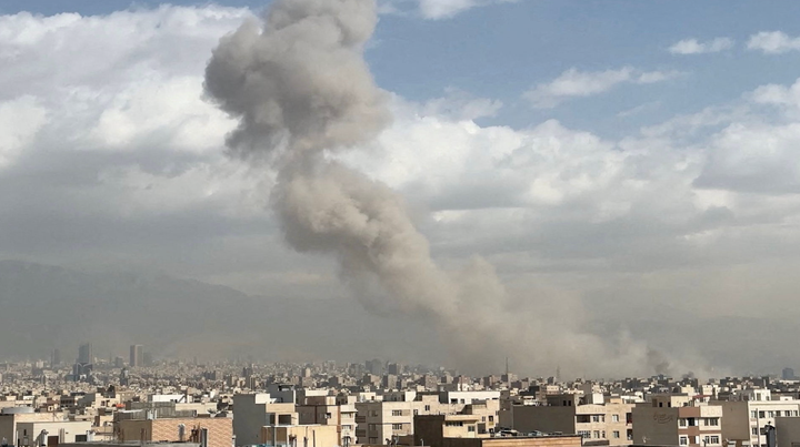 Smoke over Tehran 